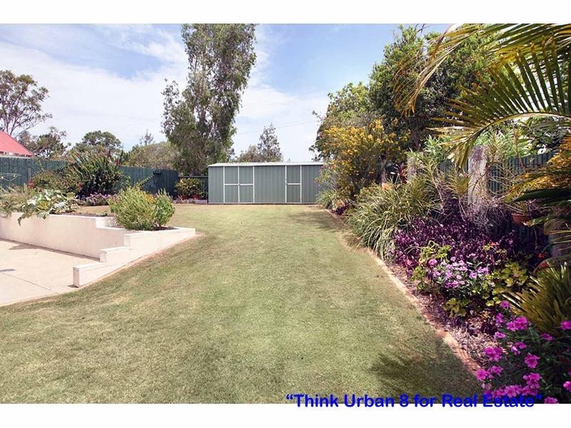 11 Preston Place, Brookfield QLD 4069